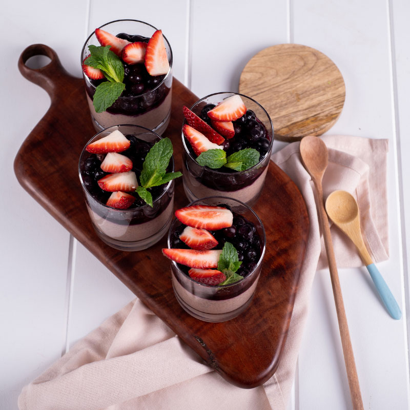 Chocolate, berry and chia pudding cup recipe by Rauform Pilates and Fitness